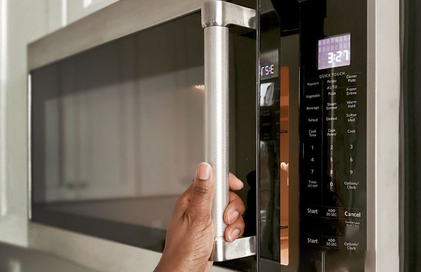 How to Open Microwave Door Without Button