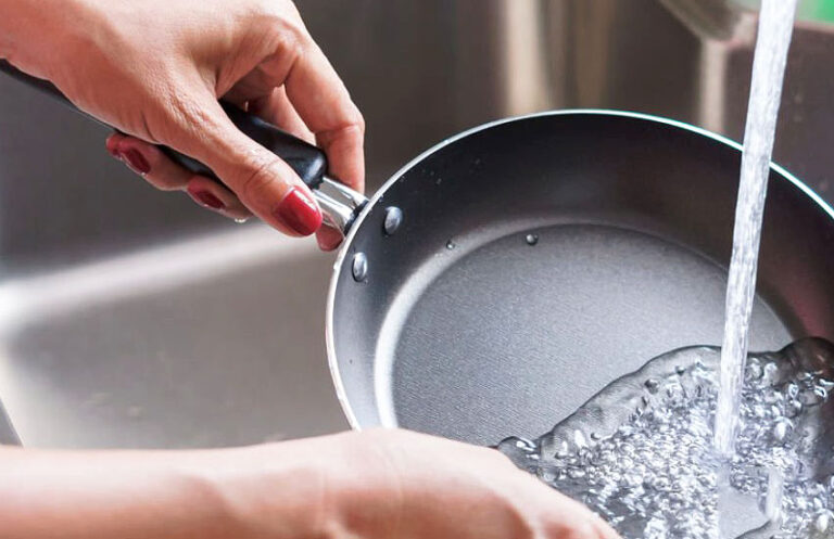 How to Clean a Burnt Nonstick Pan