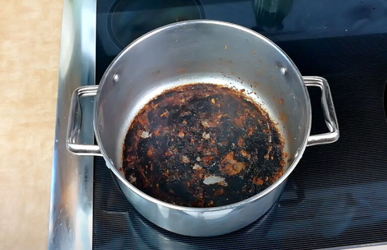 How to Clean Burnt Stainless Steel Pan