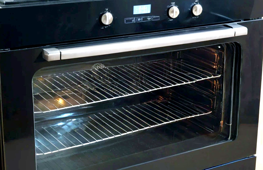 How to Clean Between Oven Glass Without Disassembling the Door