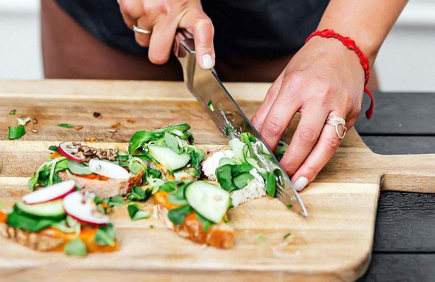 How to Properly Use a Chef's Knife