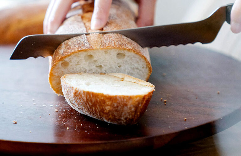 How to Sharpen Your Serrated Edge Bread Knife