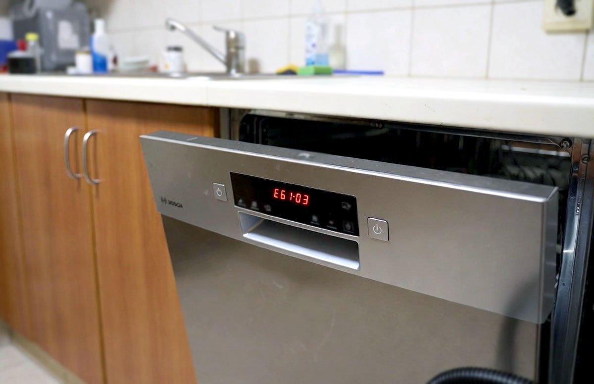 Bosch Dishwasher Error Code E61-03