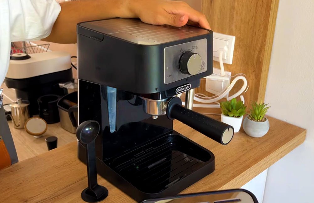 best-espresso-machine-under-200