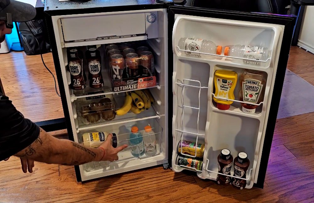 best mini fridge with freezer